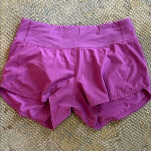 Lululemon Speed Up 2.5 Shorts in Magenta